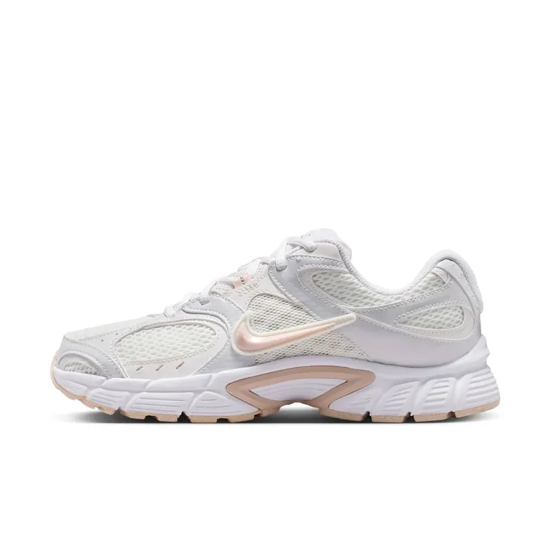 Nike V5 RNR “Summit White / Silt Red” (HQ7901-110)