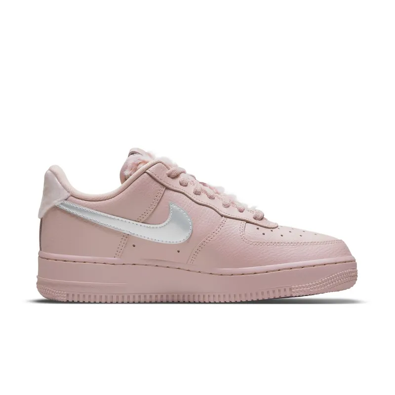 Air Force 1 ’07 Pink (DO6724-601)