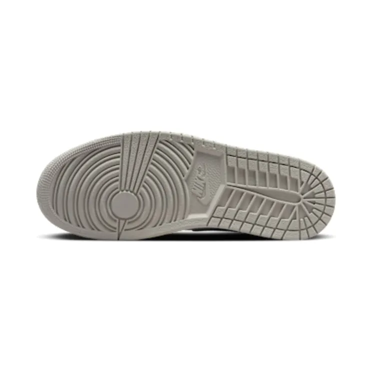 air-jordan-1 DZ5485-052