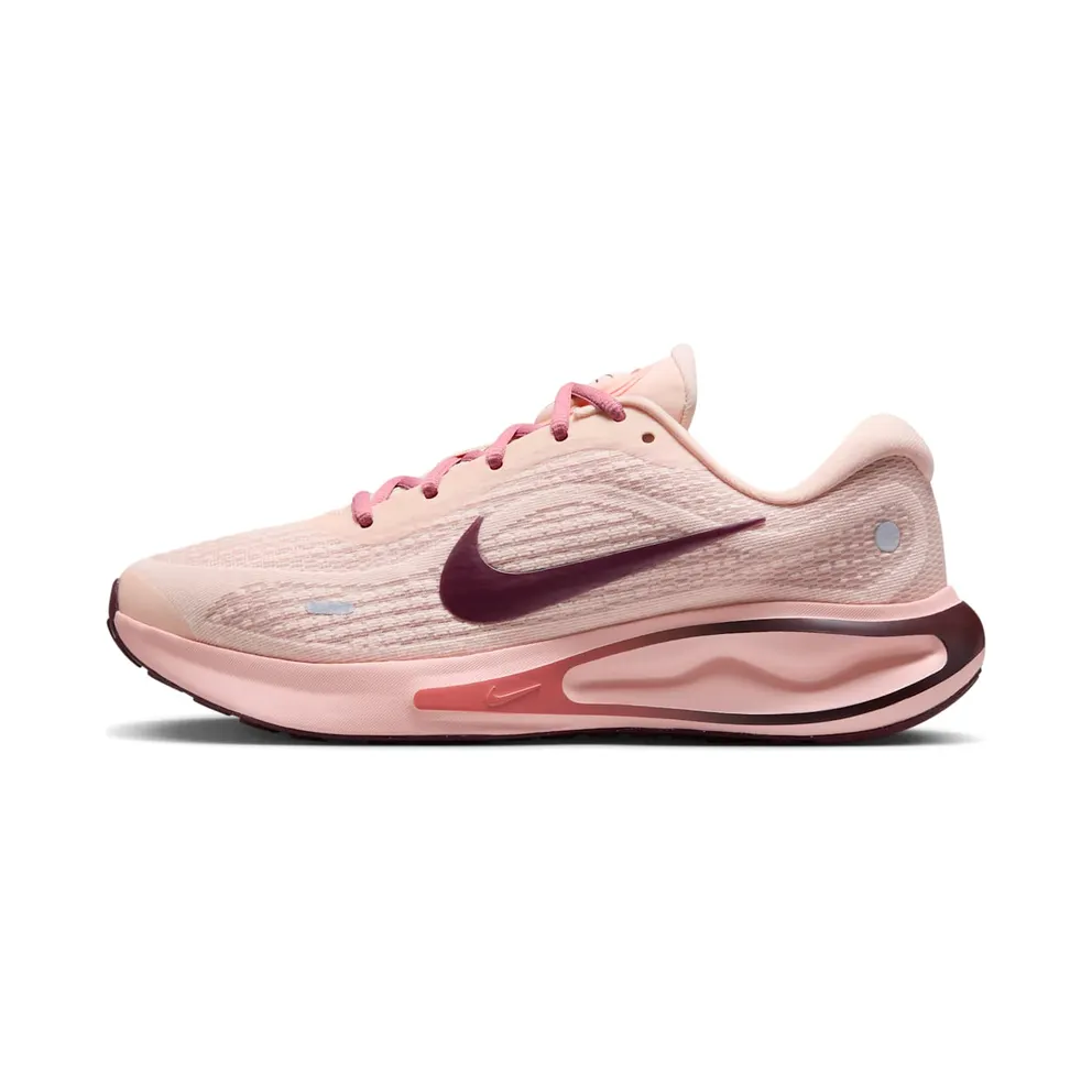 Nike Journey Run Guava Ice Red Stardust (FJ7765-800)