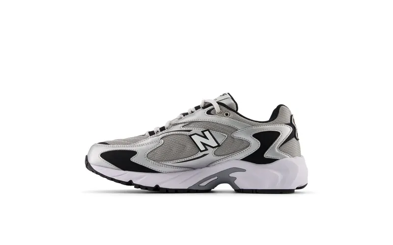 New Balance 725V1 “METALLIC SILVER” (ML725UB)