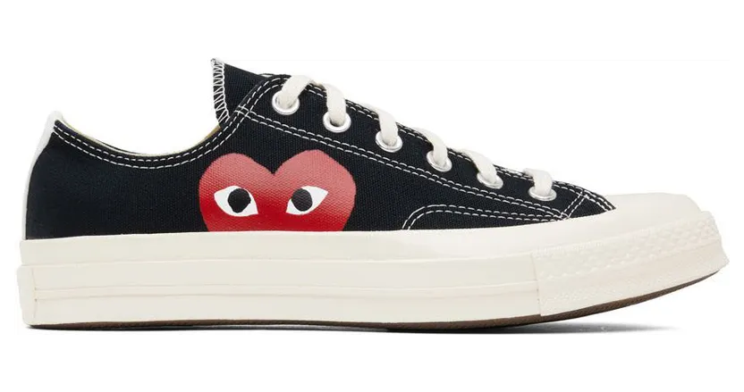 Comme des Garçons Play Off-White Converse Edition Half Heart Chuck 70 Low Sneakers (P1K111)