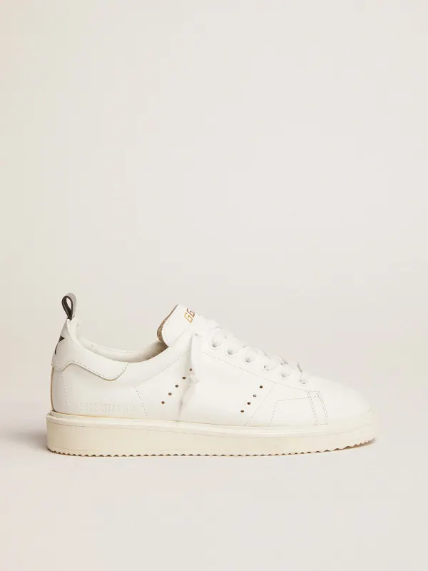 Golden Goose Starter In Leather With Star On The Heel Tab (GMF00127.F000330.10100)
