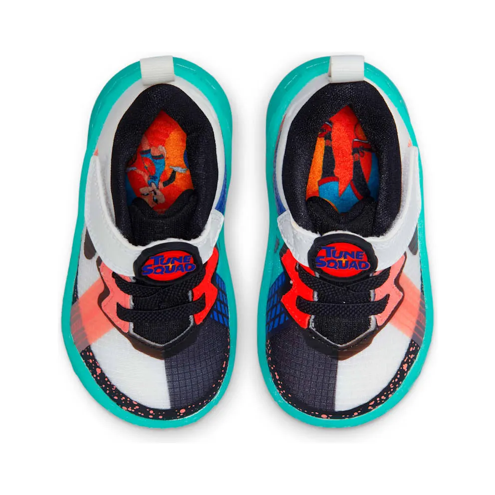 Nike LeBron 18 Low Summit White Space Jam (DJ3762-115)