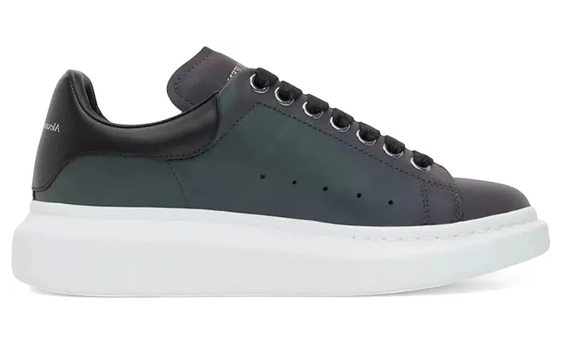 Alexander McQueen Oversized Beetle Iridescent (645870 W4NR1 3052)