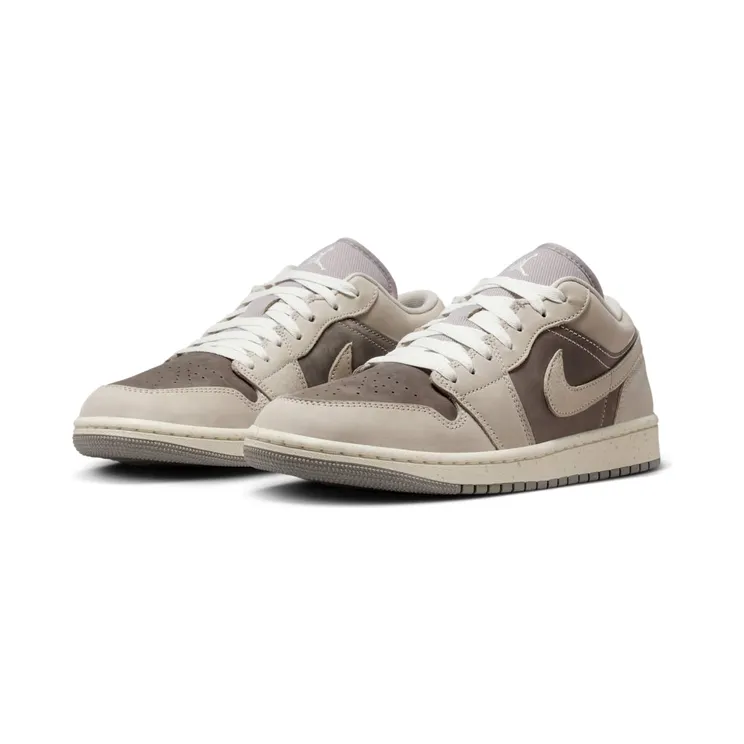 air-jordan-1 IB7011-001