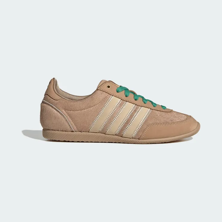 Adidas JAPAN SCHOENEN Warm Sandstone / Crystal Sand / Alumina (JP6148)