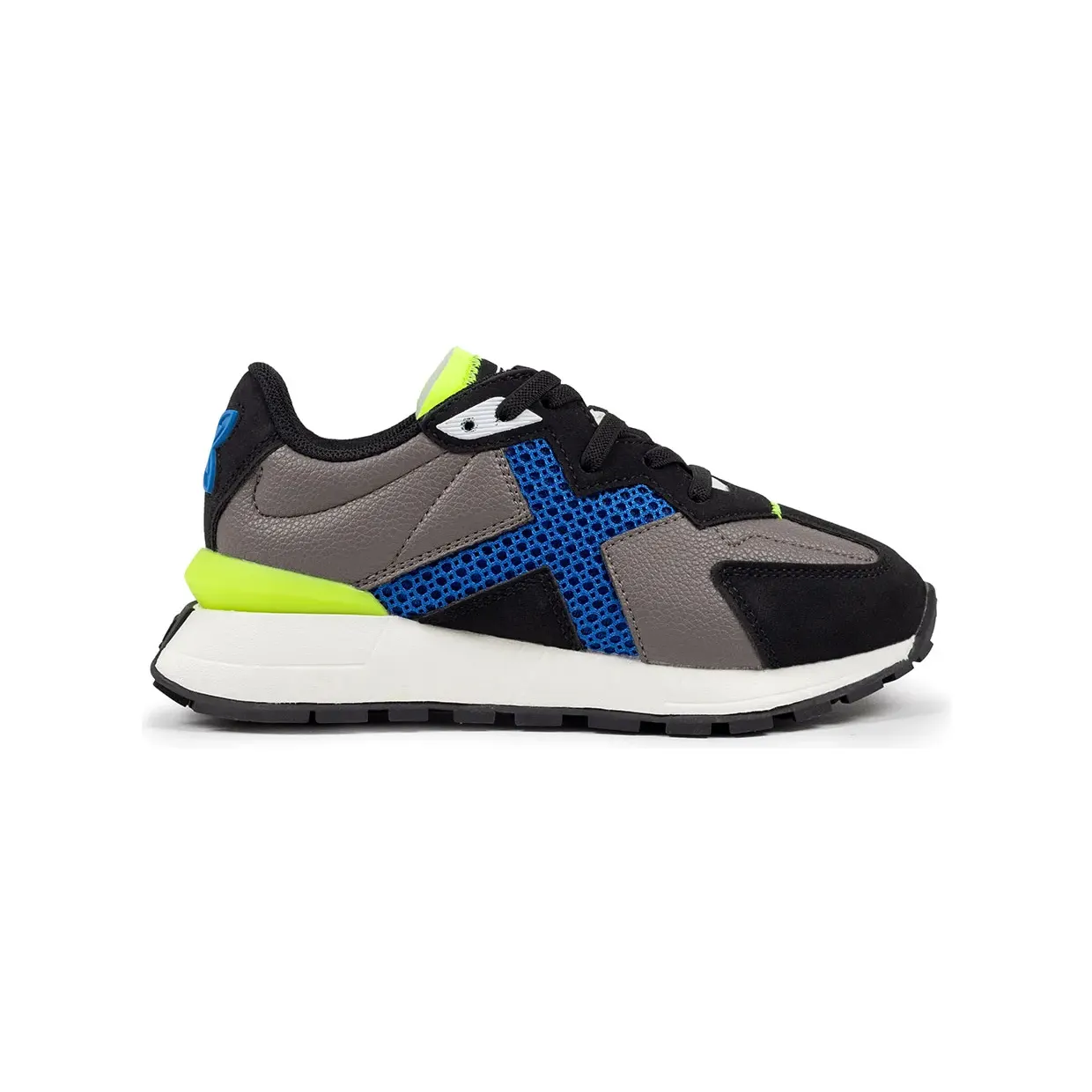 munich-sneaker 8044008