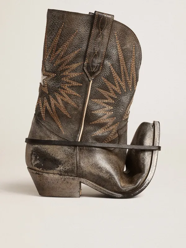 Golden Goose Women’S Low Wish Star Boots In Black Leather With Silver Star (GWF00136.F004885.90402)