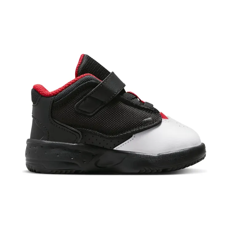 air-jordan-max-aura DQ8402-061