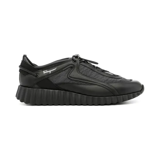 Ferragamo Pixie met houtje-touwtje sluiting “Black” (744267)