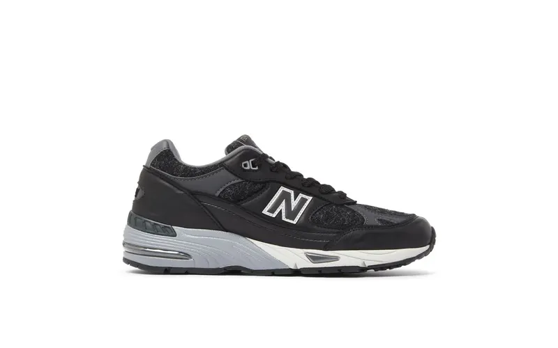 New Balance 991 “Harris Tweed – Black/Grey” (M991DJ)
