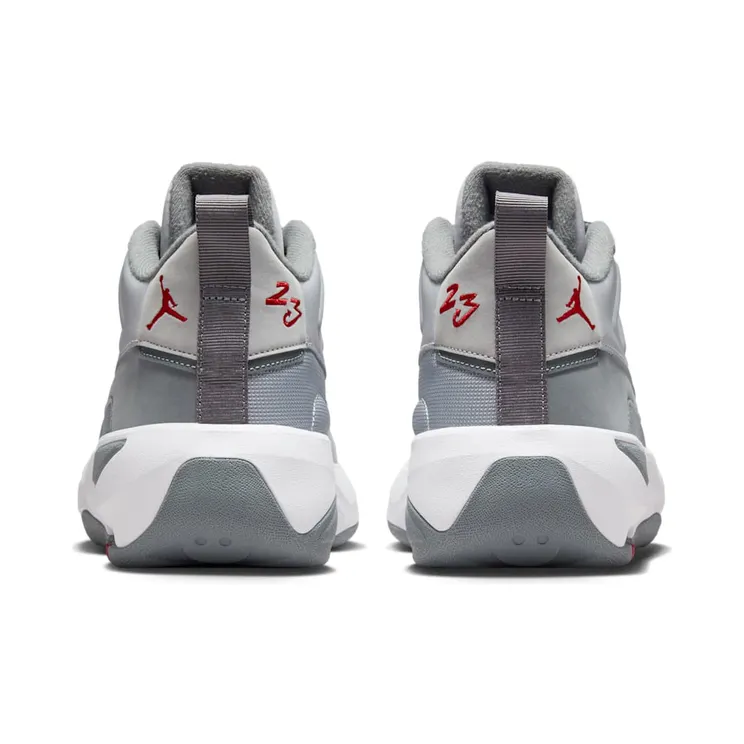 air-jordan-max-aura HQ2091-002