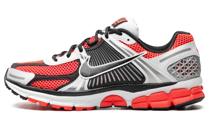 Nike Air Zoom Vomero 5 SE ‘Bright Crimson’ Bright Crimson/Glacier Ice/Metallic Silver/Black (CZ8667-600)