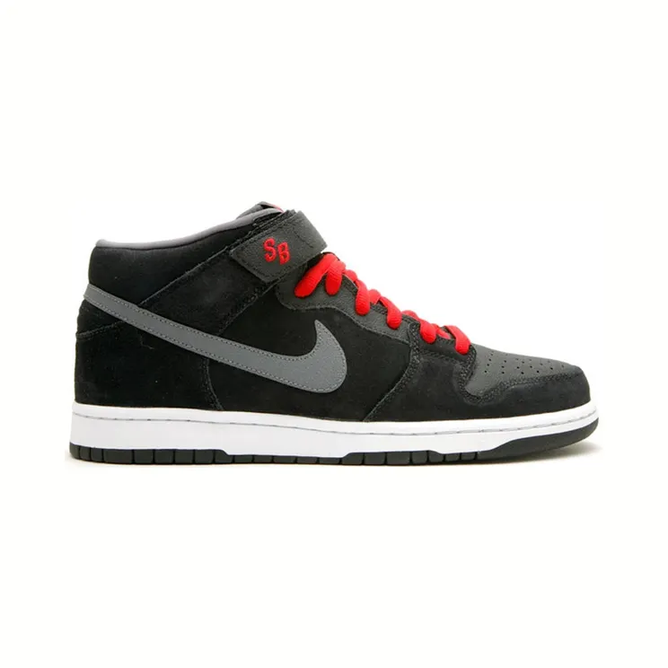 Nike SB Dunk Mid Griptape