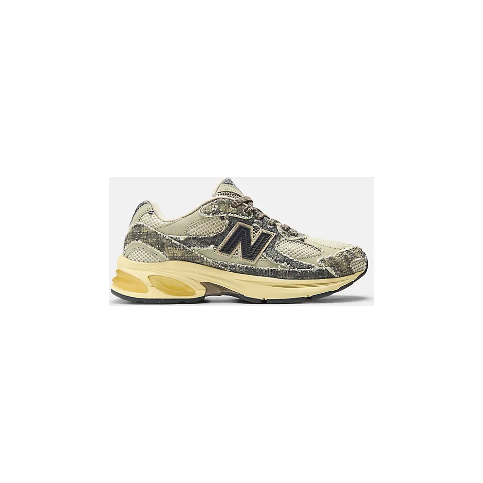 New Balance 2010 “Joe Freshgoods – Bag Lady” (U2010JG1)