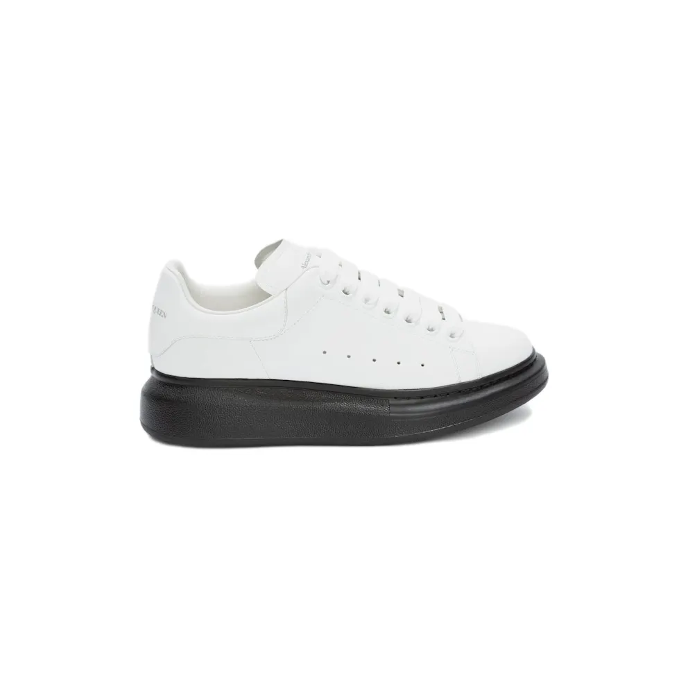 Alexander McQueen Oversized White Black Sole (W)