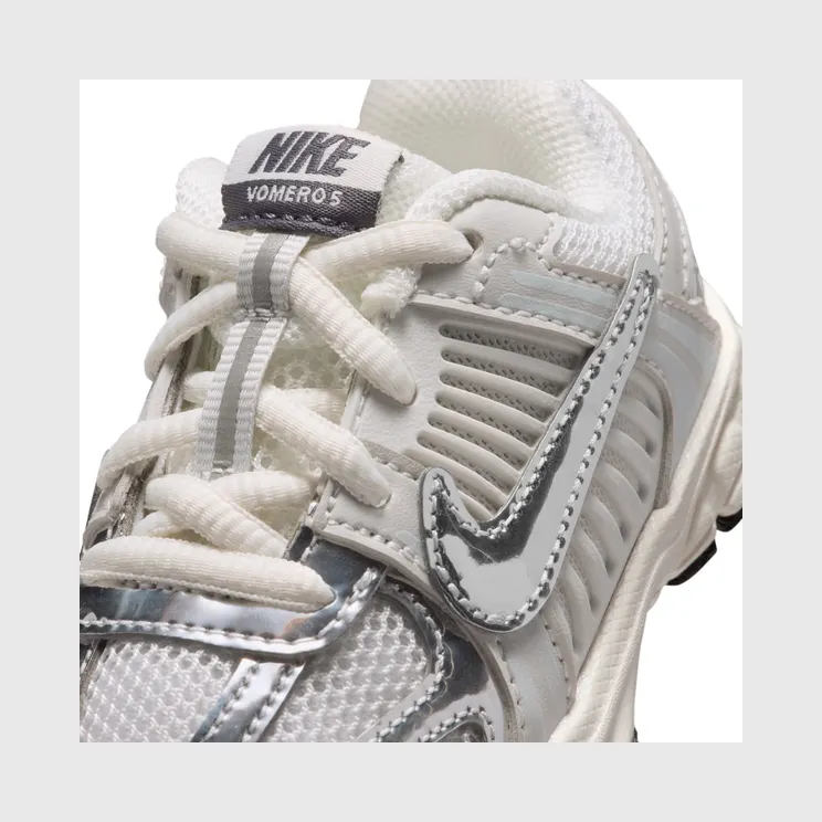 nike-vomero IR4588-001