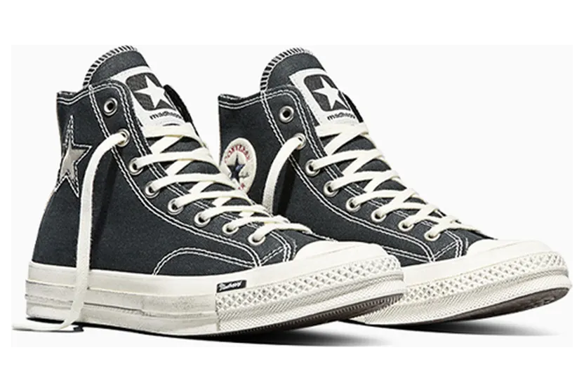converse-chuck-taylor-all-star A19147C