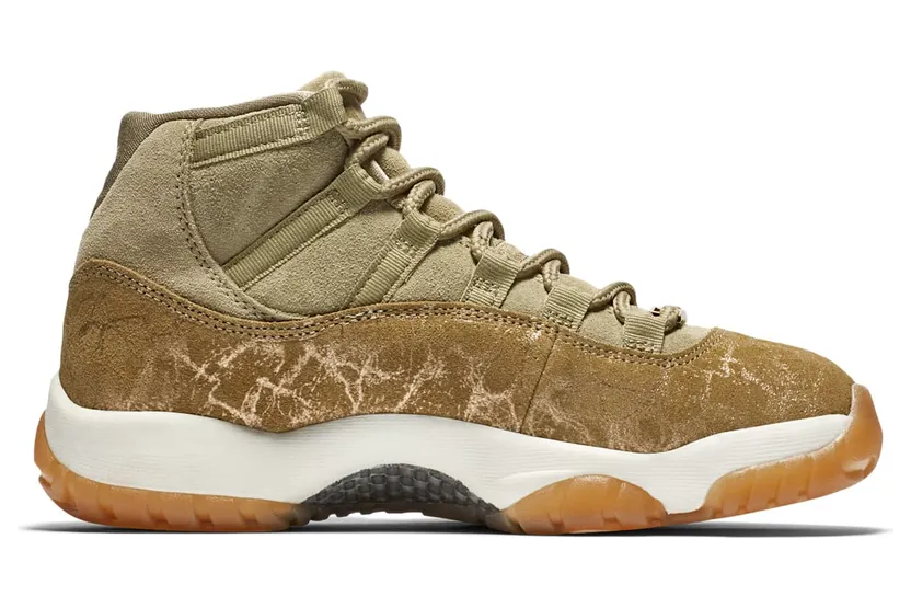 air-jordan-11 AR0715-200