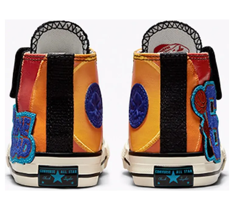 converse-chuck-taylor-all-star 772484C