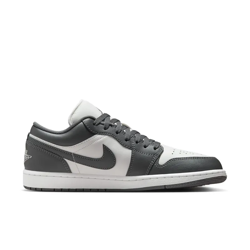 Jordan 1 Low “Grey / White” (553558-044)