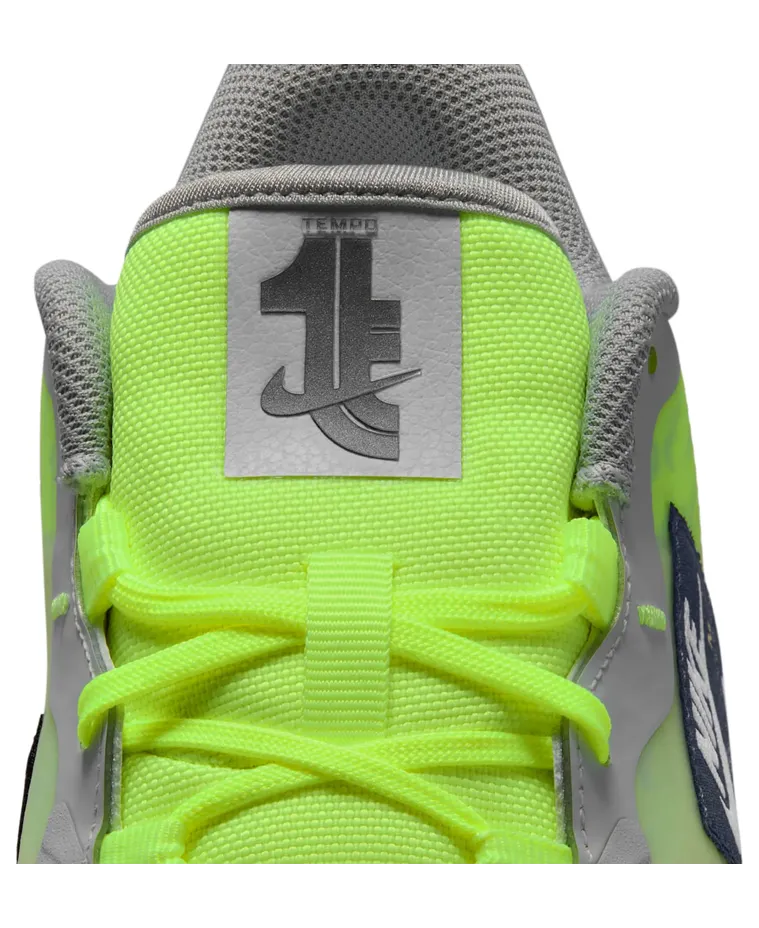 nike-sneaker IO8142-001