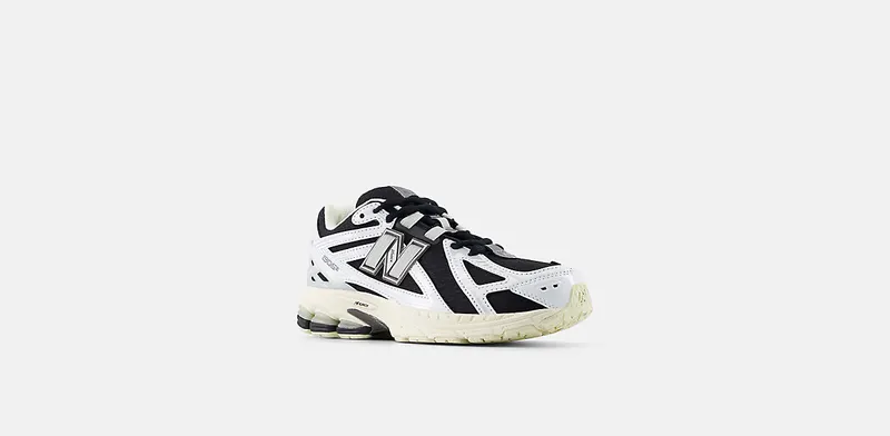 New Balance 1906 GS “White / Black” (GC1906CI)