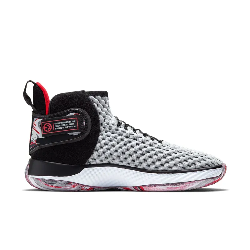 Nike Air Zoom Unvrs White Light Fluorescent Pink White/Light Fluorescent Pink (CQ6422-100)