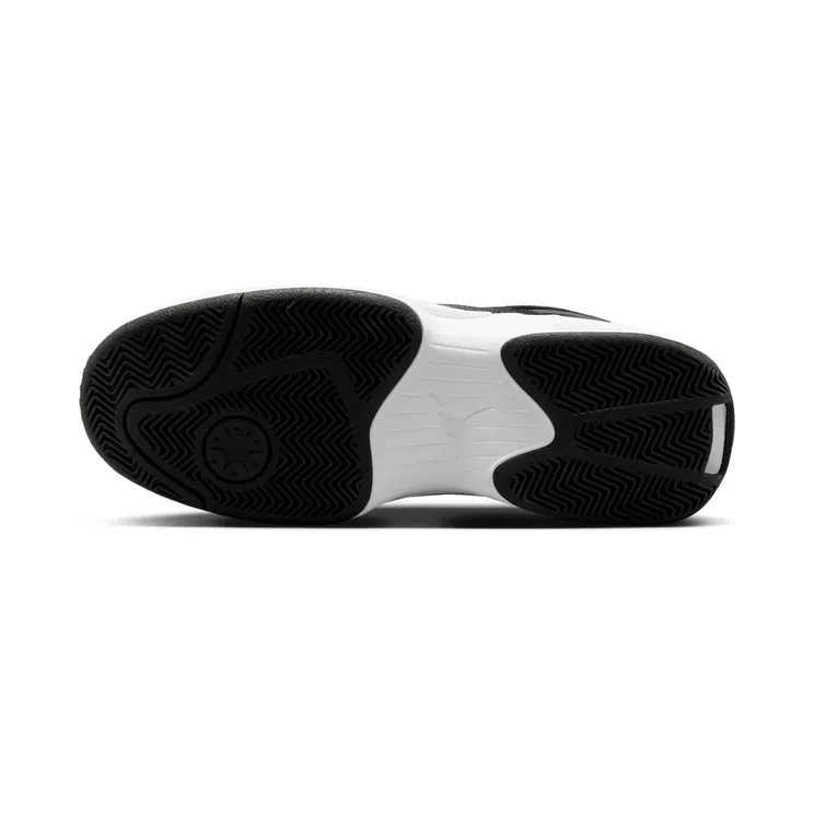 air-jordan-max-aura FQ8298-004