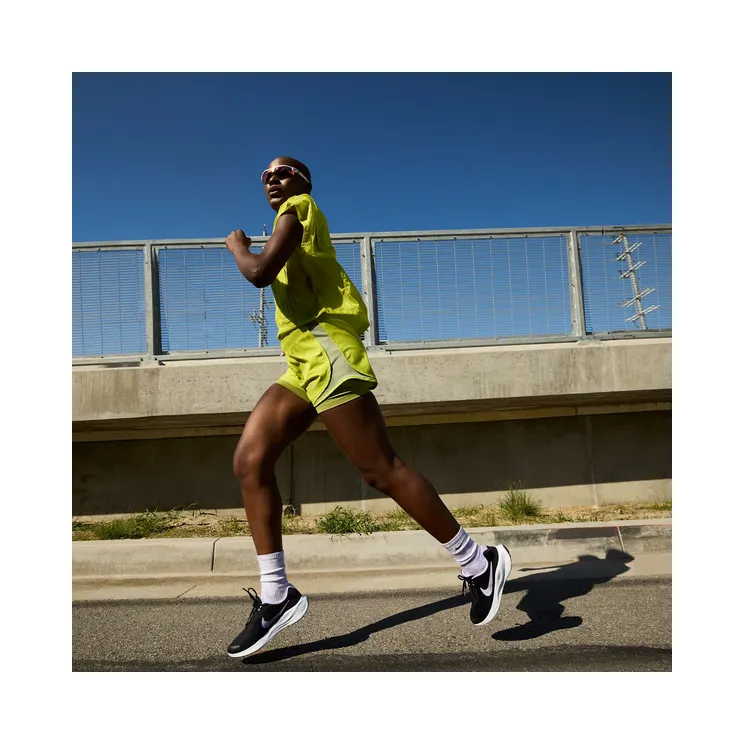 nike-revolution FB2208-009