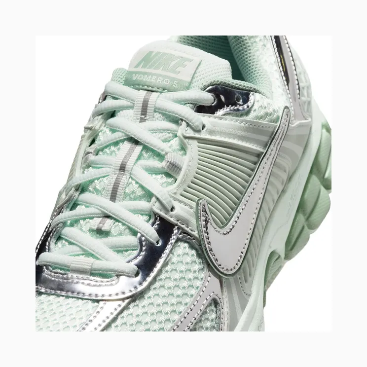 nike-air-zoom IV4311-300