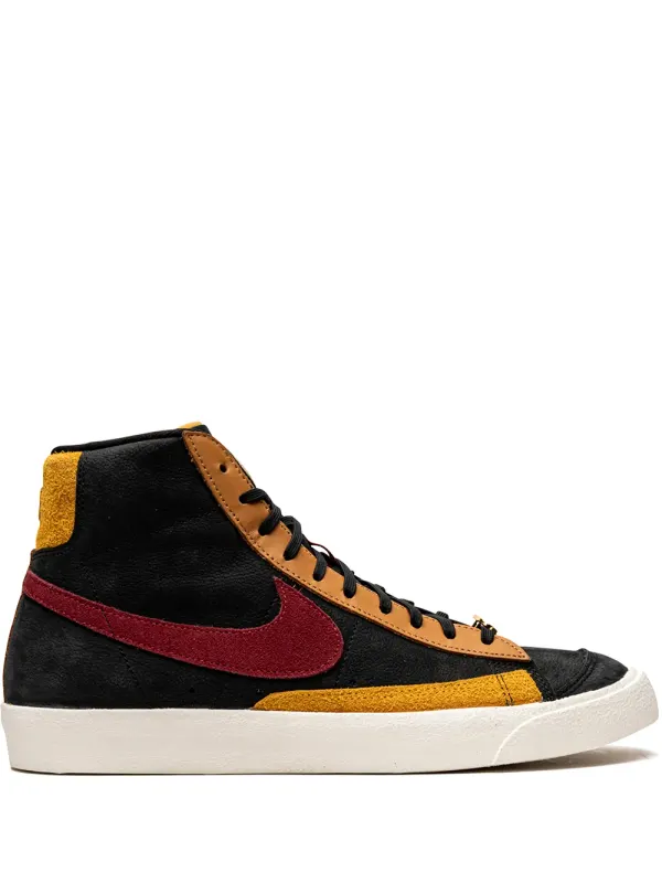 Nike Blazer Mid ’77 QS Mid Sneakers – Schwarz (CU6442)