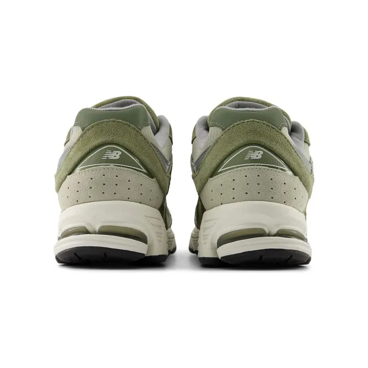 new-balance-2002r U2002RCA