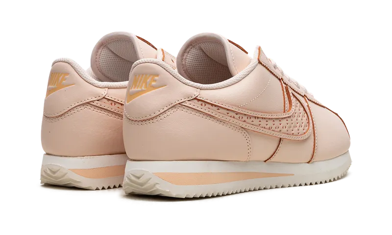 Nike CORTEZ SE “World Make Mexico” (FN7665-838)