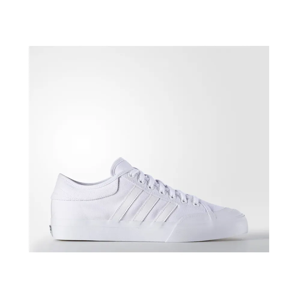 adidas Matchcourt Triple White (F37382)