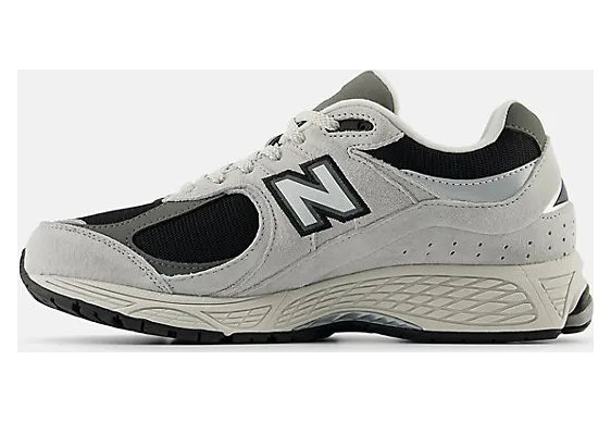 new-balance-2002r M2002RFH
