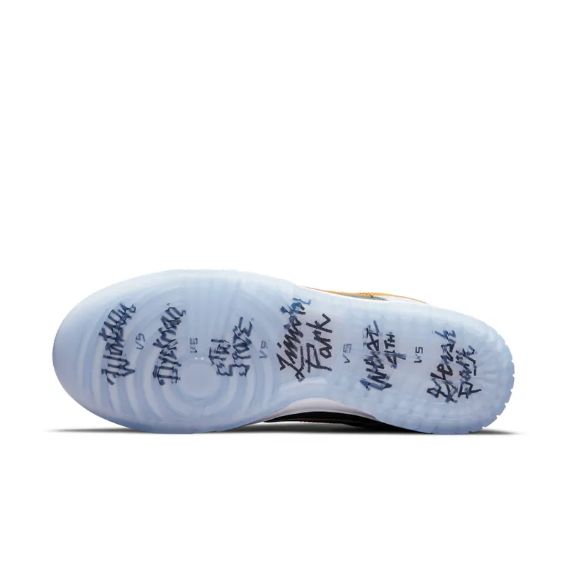 Nike Dunk Low SE NY vs. NY (DN2489-300)