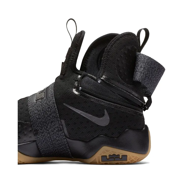 nike-lebron-soldier-10 917338-009