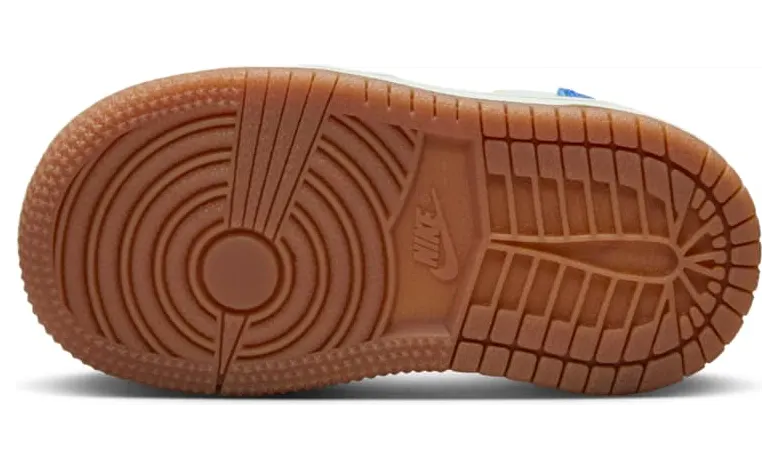 air-jordan-1 DZ5908-700