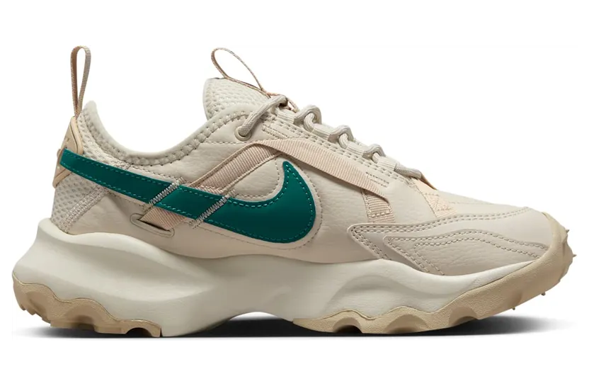 nike-sneaker DD9682-110