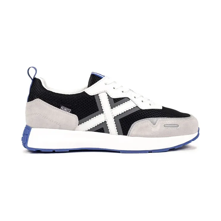 munich-sneaker 8907100