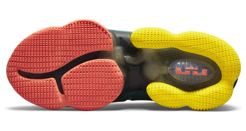 nike-lebron-19 DC9338-400