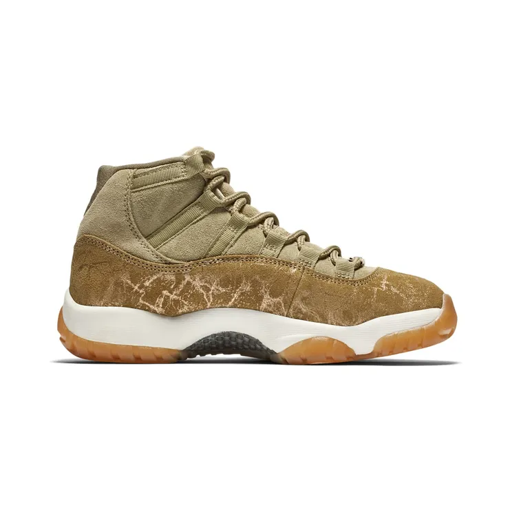 air-jordan-11 AR0715-200