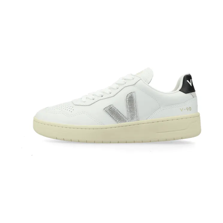 Veja V-90 OT White Silver Black (VD2020910)