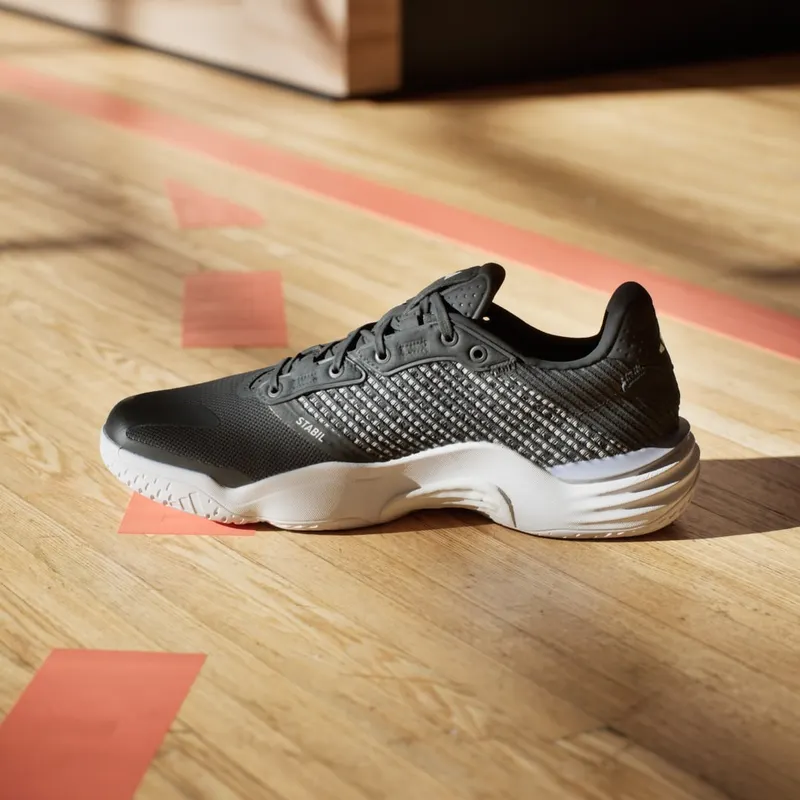 Adidas Stabil 16 Indoor Core Black / Cloud White / Cloud White (IH5556)
