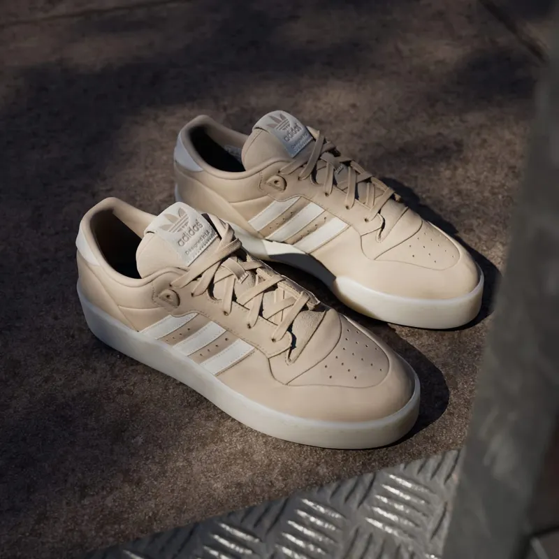 Adidas Rivalry Low Lux Magic Beige / Ivory / Active Green (IH0255)