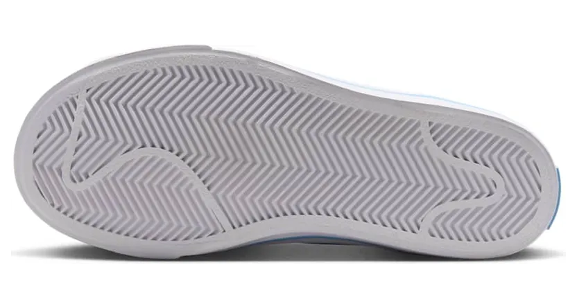 nikecourt DA5381-200