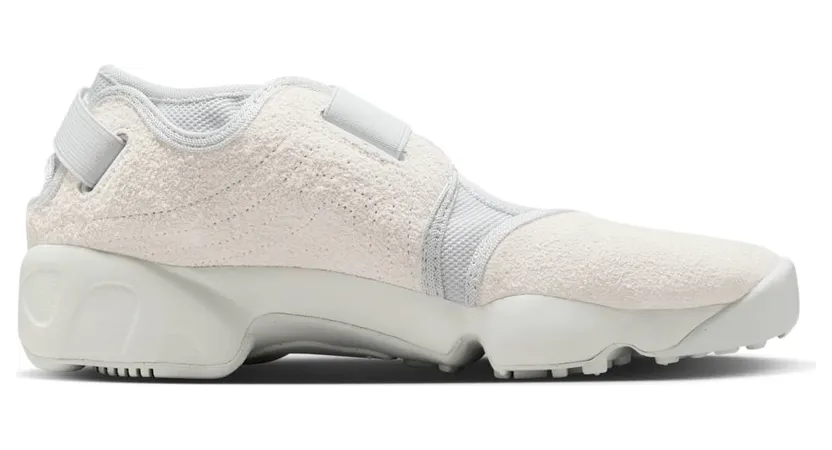 nike-rift HQ1474-001