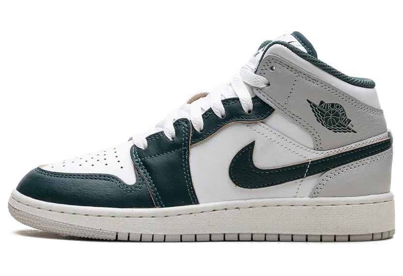 Jordan 1 Mid SE GS “Oxidized Green” (FQ8088-103)